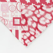 パッチワーク赤と白素朴 フリースブランケット (角)