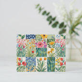 パッチワーク風の花柄が可愛い絵葉書 ポストカード (スタンド正面)