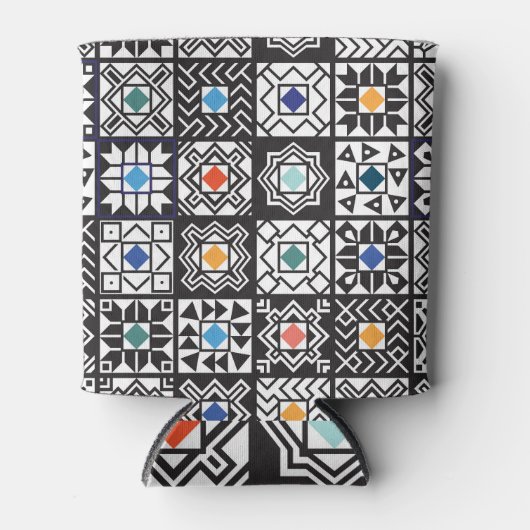 パッチワークMaori:エスニックカーペットデザイン。 缶クーラー (正面)