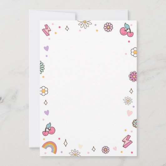 パッチ文字多様性ファッション名門私立校風の10代の誕生日 招待状 (裏面)