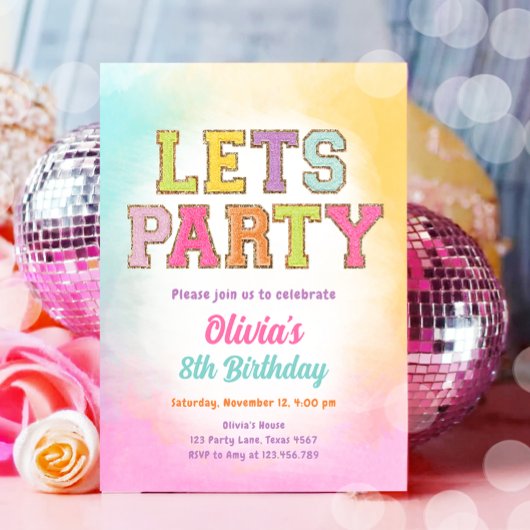 パッチ文字多様性ファッション名門私立校風の10代の誕生日 招待状