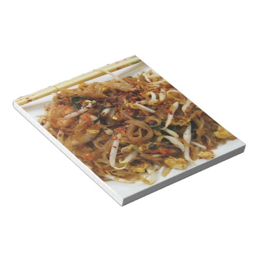 パッドタイ[ผัดไทย]タイ通り食品 ノートパッド (アングル)