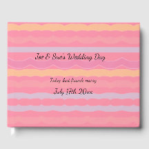 パッパターン（の模様が）あるテルのストライプで