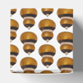 パティスリーの宗教的なクロワッサン風味のシュークリームです。 フェイバーボックス (上部)