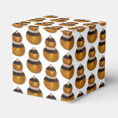 パティスリーの宗教的なクロワッサン風味のシュークリームです。 フェイバーボックス (裏面サイド)