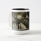 パディントンステーションスーベニアマグ ツートーンマグカップ (正面左)