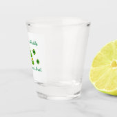 パディーへの時間、今日すべての人はアイルランド語で ショットグラス (右)