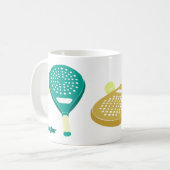 パデルテニスラケットとボーパーソナライズされたル コーヒーマグカップ (正面左)