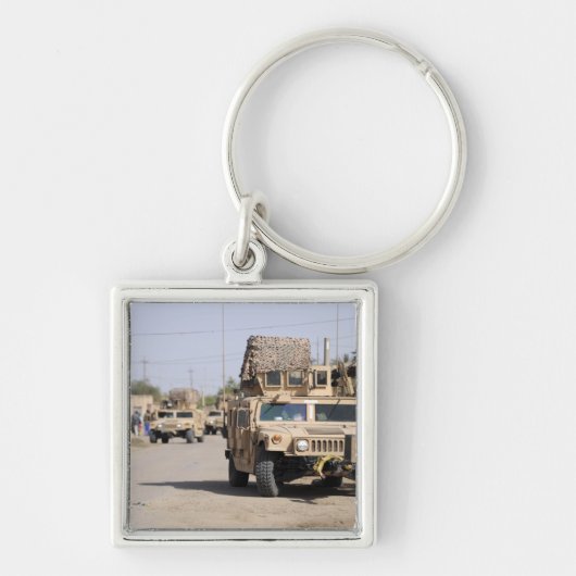 パトロール中のハムヴの行動セキュリティ キーホルダー (正面)