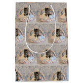 パトンズイースターバスケット猫/子猫-抱き枕 ミディアムペーパーバッグ (正面)