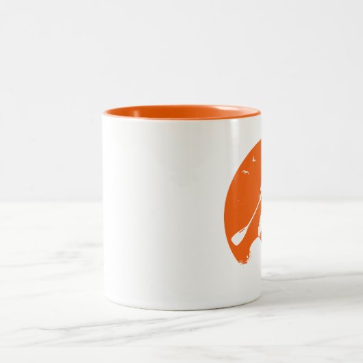 パドリングサーファーを立ち上げる ツートーンマグカップ (中央)