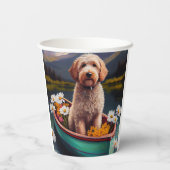 パドルに乗ったゴルデンドール：風光明媚な冒険 紙コップ (裏面)