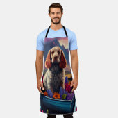パドル上のコッカースパニエル犬：風光明媚な冒険 エプロン (着用した状態)