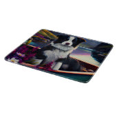 パドル縁どにコリーを乗せる絶景の冒険 カッティングボード (角)