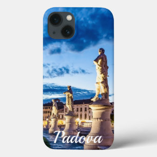 パドヴァのライトアップされた彫像の列 iPhone 13ケース