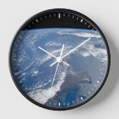 パナマ運河。 壁時計 (正面)