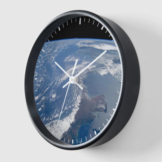 パナマ運河。 壁時計 (傾斜)