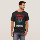 パニックは無用 ロボットが対応します! Tシャツ (正面フル)