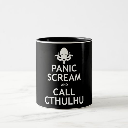パニック叫びおよび呼出しCthulhu ツートーンマグカップ (中央)