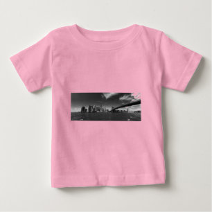 パノラミック白黒ブルックリン ベビーTシャツ