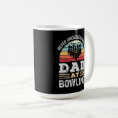 パパおもしろいボーリング父の日のギフトマン コーヒーマグカップ (正面右)