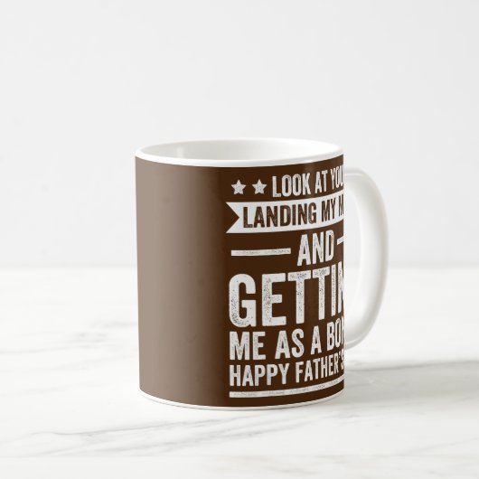 パパおもしろい見て私の母を捕まえる着陸 コーヒーマグカップ (正面右)