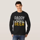 パパがビールを飲む – 父の日 Tシャツ (正面フル)