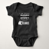 パパが空欄を撃たないのは確かだ ベビーボディスーツ (正面)