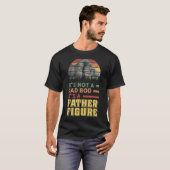パパじゃない父親の姿デザイン Tシャツ (正面フル)