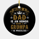 パパであることは名誉であり愚痴である セラミックオーナメント (裏面)