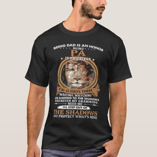 パパであることは名誉であるパは高価である Tシャツ (正面)