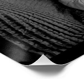 パパで愛犬を嗅ぎ回る白黒の写真 ポスター (コーナー)