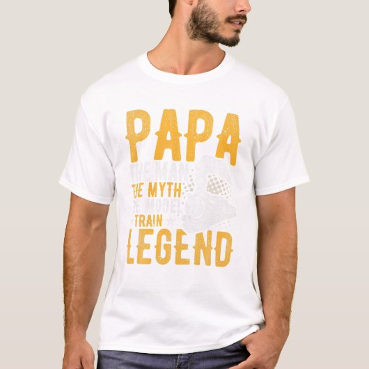 パパという男 神話の男 Tシャツ (正面)