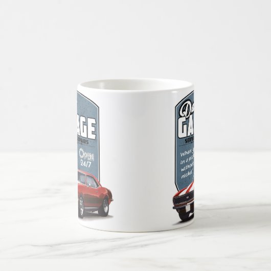 パパのガレージの赤1968年のCamaro コーヒーマグカップ (中央)