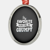 パパのプレゼントお気に入りの私を不機嫌と呼ぶ メタルオーナメント (左)