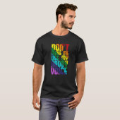 パパの声LGBTQフラッグゲイLes Tシャツ (正面フル)