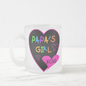 パパの女の子のティー、帽子、マグ、ボタン、衣類 フロストグラスマグカップ (左)