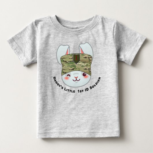 “パパの小さな第一歩兵隊員” ベビーTシャツ (正面)