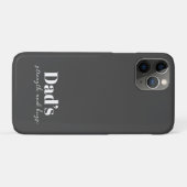 パパの強さと抱擁 – 父の日の贈り物 | Case-Mate iPhoneケース (裏面(横))