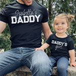パパの息子の娘の名前パパの子のマッチング Tシャツ<br><div class="desc">カスタマイズ可能なデザイン「パパ」と子供と父親の服を合わせるための子供の名前。</div>