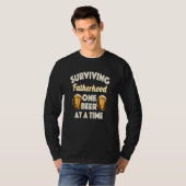 パパの父の日生き延びの父の日のビール1杯 Tシャツ (正面フル)