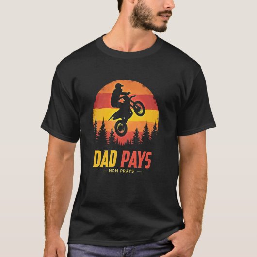 パパはお金を払いママは祈る Tシャツ (正面)