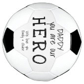 パパはヒーローのキッドの名前 サッカーボール (回転)