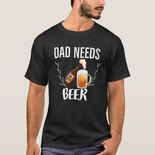 パパはビールが必要 パパ ビール飲んで🍺 Tシャツ (正面)