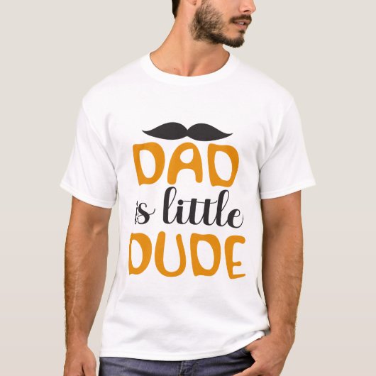 パパは小さな男の子 かわいい父と息子のTシャツ Tシャツ (正面)