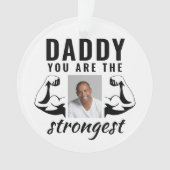 パパは最も強い父おもしろいの写真 オーナメント (正面)