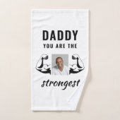 パパは最も強い父おもしろいの写真 ハンドタオル (ハンドタオル)