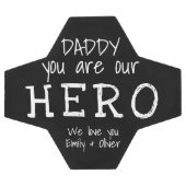 パパは私たちのヒーロータイポグラフィ父の日 サッカーボール (フラット)