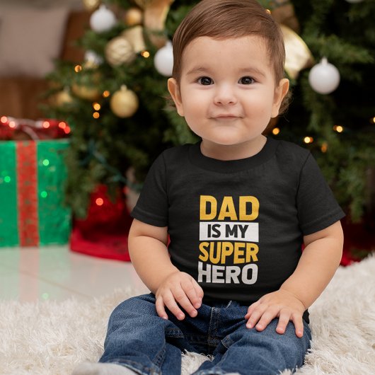 パパは私のすごいヒーロー トドラーTシャツ