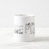 パパは私の英雄-警察です コーヒーマグカップ (中央)